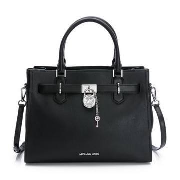 【Michael Kors】Hamilton鎖頭吊飾手提/肩背兩用包(中)(黑/銀)
