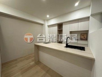 台中買屋  西區全新整理大空間收租聖品｜台中市西區忠仁路