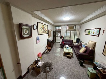 明正國小｜大地坪｜8米街｜車庫透天｜高雄市前鎮區明祥街