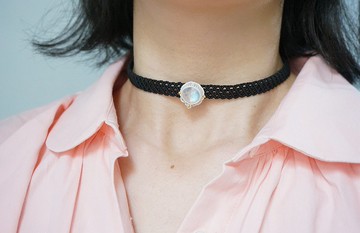 | MC | 原創設計 手工編織 天然彩光月光石 雙層頸鏈choker