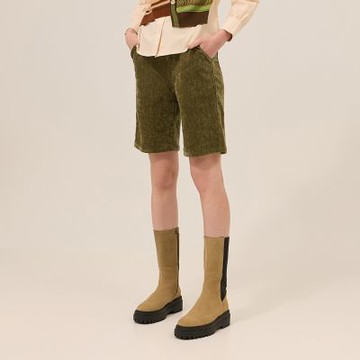 ILEY伊蕾 光澤絨布鬆緊腰圍五分褲(綠；M-XL)