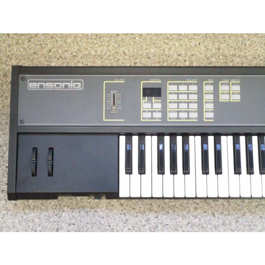 (中古)ENSONIQ   MIRAGE DSK-8 Digital Sampling Keyboard (横浜店)(値下げ)