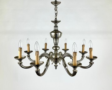 令人驚嘆的複古青銅吊燈 配有 8 個燈泡比利時 1970 年代