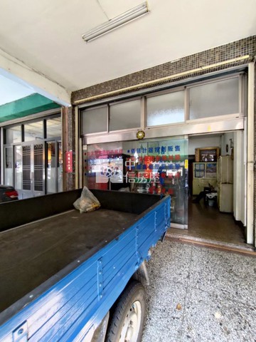 正五權南路臨路金樓店｜台中市南區五權南路