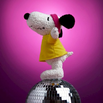 PEANUTS by BON TON TOYS｜Snoopy史努比填充玩偶-炫舞狗 24cm