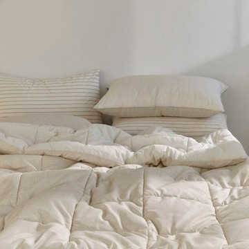【出清品】37_farfe by Allerman Fade 防過敏類羽絨四季被, SS/S 150 x 200cm隨機