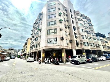 一點利商圈三角窗金店｜台中市北屯區遼陽北二街