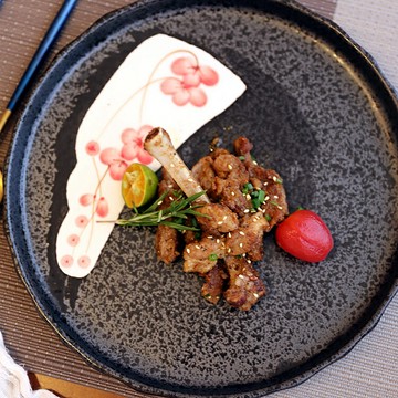 朗汀流沙黑色磨砂平盤西餐盤家用牛排盤創意北歐餐具陶瓷菜碟菜盤