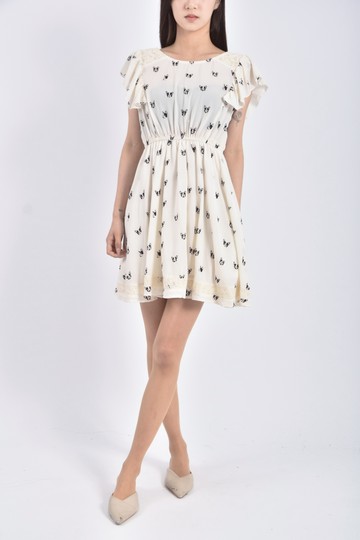 (S) girlstyle質感雪紡狗頭收腰白色洋裝