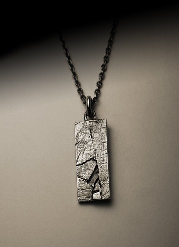 長方粗刮痕裂紋項鍊