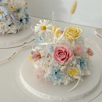 生日首選【Flora Flower】永生繡球花蛋糕- 蜜桃茫茫 (僅觀賞,不可食用) 生日 禮物 永生花 乾燥花 開幕