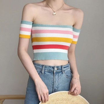 平口接袖短版上衣 彩虹 條紋 一字領 露肩 T 針織 彈性 顯瘦 性感 爆乳 歐美 ANNA S.179