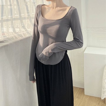 U領修身長袖T恤女新款春秋裝冬季洋氣內搭打底衫性感純欲上衣