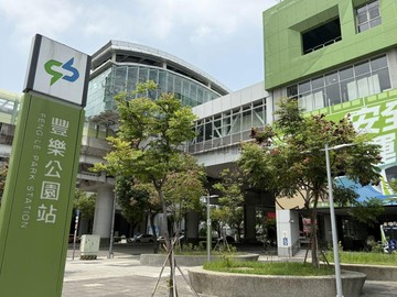 南屯好市多｜近捷運站自建大面寬可營登電梯透店｜台中市南屯區文心南五路一段