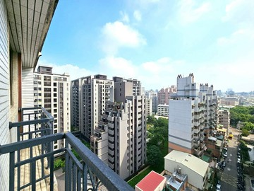 就在逢甲旁邊!西屯稀有四房高樓景觀B1獨立平車｜台中市西屯區青海路二段
