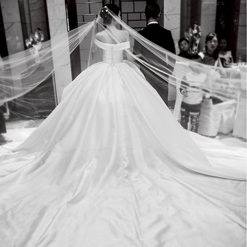 新娘氣質緞面婚紗新款森系簡約超仙夢幻結婚一字肩拖尾禮服裙