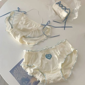 ✨台灣出貨✨三種風格自由切換~可愛甜美內褲女生純欲日系少女性感純棉三角褲