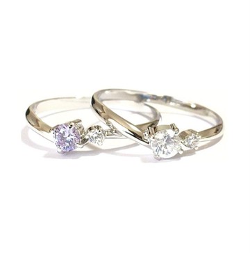 時尚戒指 (小指戒亦可)