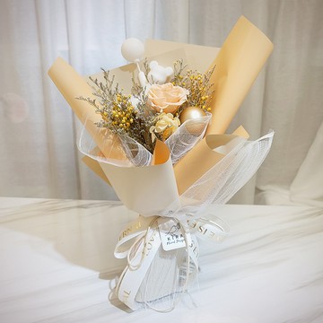 【KIRA與花花藝】告白氣球永生花花束/香檳橘/永生花/花束/乾燥花花束/情人節花束/畢業花束/生日禮物/情人節禮物