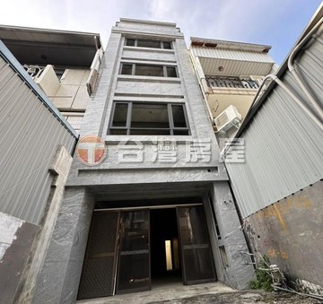 台中買屋	 南屯國小臨路全新電梯別墅透天｜台中市南屯區黎明路一段