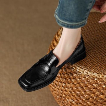 rubywu英倫風小皮鞋女方頭真皮淺口單鞋中跟粗跟復古女鞋2023新款