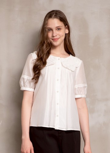 恣意浪漫刺繡領天絲棉上衣