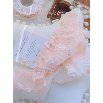 日本貴牌蜜桃粉純欲風新款刺繡花邊無痕蕾絲低腰美少女生內褲性感