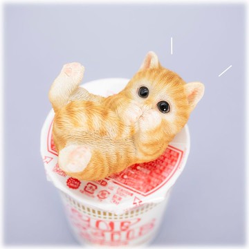 Devalier [正品] 貓公仔、Sabatora 茶虎杯拉麵、磁鐵、樹脂禮物、可愛生日禮物（毛茸茸）cb019