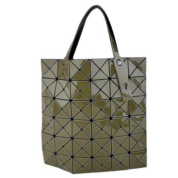 ISSEY MIYAKE 三宅一生-絢彩雙色幾何方格6x6手提包(淺黃x橄欖綠)亮面