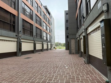 蒼拔推薦客運園區最超值｜新亦綻三面採光美透天｜桃園市大園區環區西路