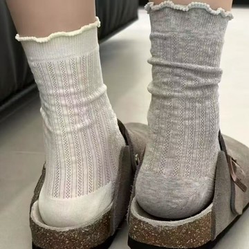 台灣現貨【法拉米拉】堆堆襪子女薄款中筒襪灰色miu芭蕾風配小皮鞋長襪格雷灰木耳邊堆高襪 WZ-474 33-0204