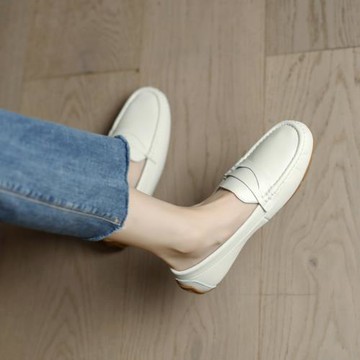 真皮豆豆鞋春季女2025年新款百搭休閑平底樂福鞋軟底孕婦媽媽單鞋