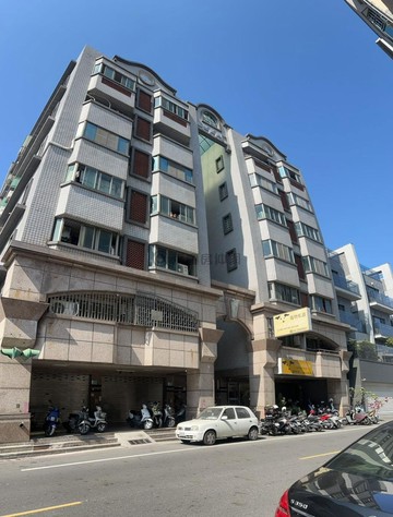 便宜店住｜近停車場｜室內50坪3+1房｜台南市安平區健康二街