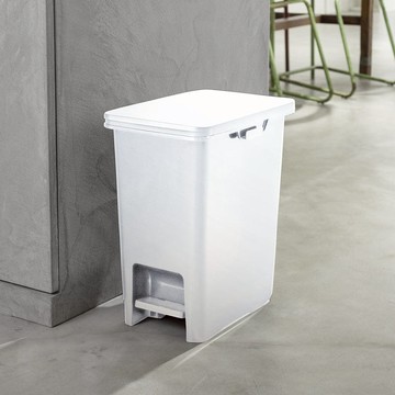 日本製 WHItRash 腳踏式垃圾桶(附輪)-20L 單一規格