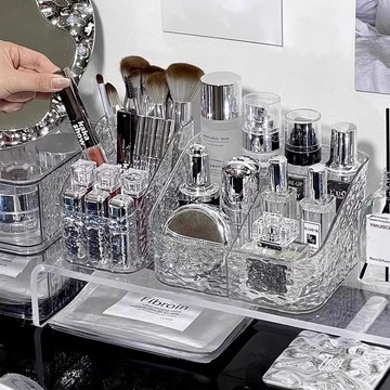 趣享優品 桌面收納 化妝品收納架輕奢化妝品收納盒透明桌面收納梳妝臺口紅護膚品高級亞克力置物架 唇膏 化妝品置物架