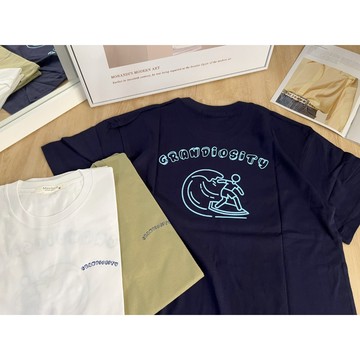 【MasCool】GRANDIOSITY 衝浪 短袖 短T 戶外短T 短踢 短TEE 棉短袖 純棉 短袖踢 寬鬆 落肩