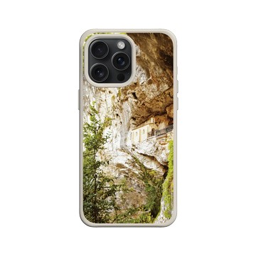 iPhone 15 Pro Max SolidX 貝殼灰 - LOOK！多看我一眼 LOOK! Nature Seeks Attention - 歐羅巴山