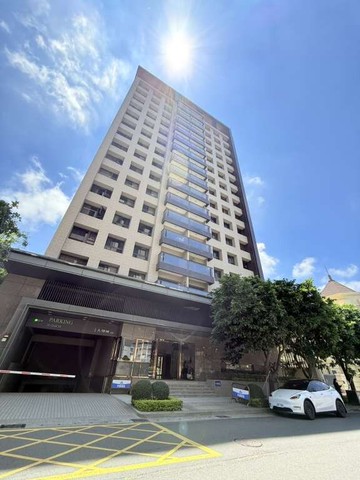 高大特區觀景三房平車｜高雄市楠梓區大學二十六街