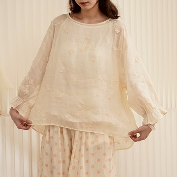 文藝風 刺繡泡泡袖上衣543772
