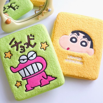 《蠟筆小新》＼心情好好／｜小新＆巧克比捲捲羊羔絨11吋平板收納包