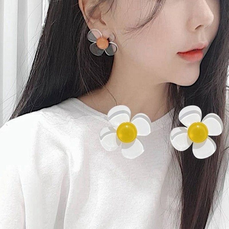 ピアス スタッドピアス フラワー 花 クリアーカラー アクリル風 大きめ かわいい レディース 女性用 アクセサリー プレゼント 通販 Lineポイント最大0 5 Get Lineショッピング