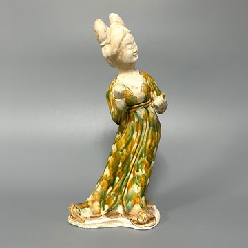 唐三彩仕女樂俑