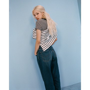 Levi's® 復古條紋長袖T恤 ROSÉ朴彩英同款 女生上衣 人氣新品 0085S-0013