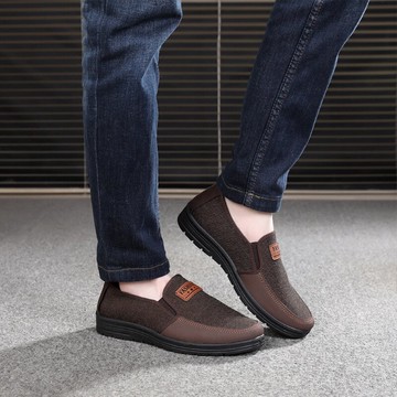 老北京布鞋男防滑防水透氣休閑老人鞋男士大碼男鞋中老年爸爸鞋子