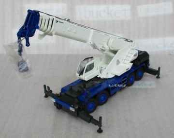 TADANO GR-1000N 模型 GR-700N | ラフテレーンクレーン | 株式