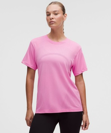 Swiftly Relaxed Short-Sleeve Shirt Hip Length Logo Size 8