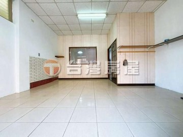 近楊梅國小透天學區房｜桃園市楊梅區校前路