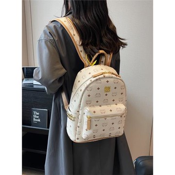 個性潮牌包包女士2025新款潮高級感時尚雙肩包字母印花鉚釘小背包