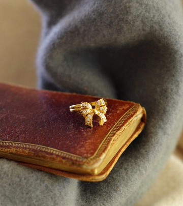 古董金色蝴蝶結戒指 T70