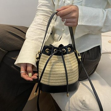 包包女2026新款潮韓版百搭編織單肩斜挎包質感洋氣手提撞色水桶包